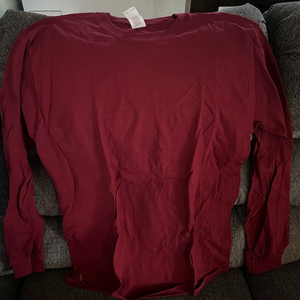 Gildan Men's Burgundy Long Sleeve Tee
